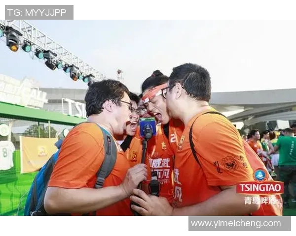 武汉三镇市民力挺卓尔集结，呼吁球迷共同支持球队战胜疫情挑战